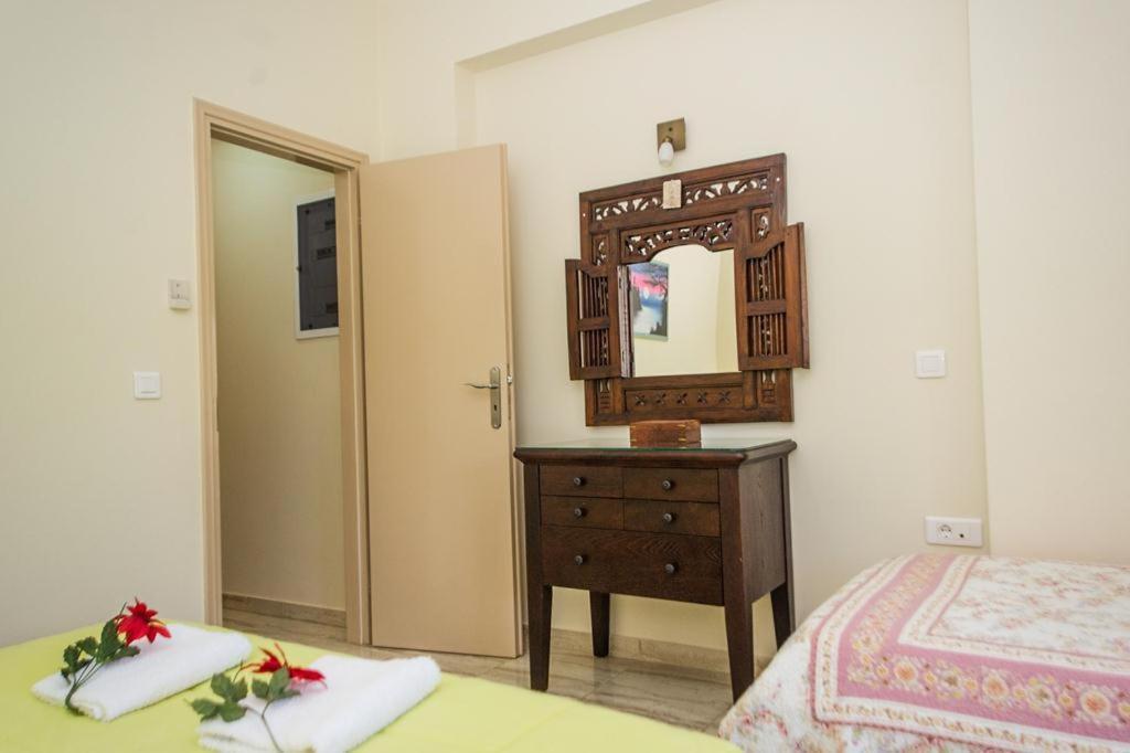 Cozy Flats In An Olive Grove By The Sandy Beach Kanalos Exterior foto